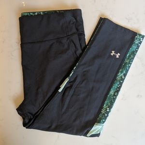 Under Armour compression capris